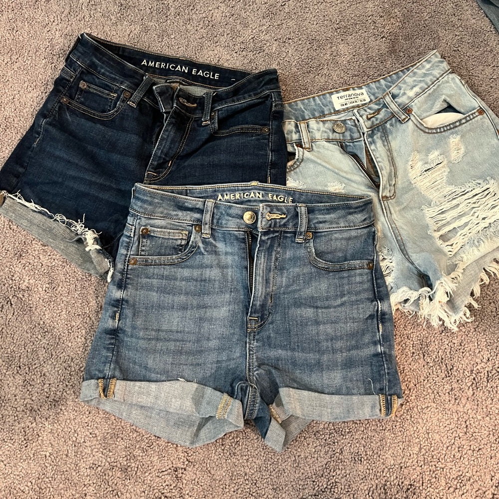 Bundle of shorts: American Eagle and Terranova size 0,00 and 25